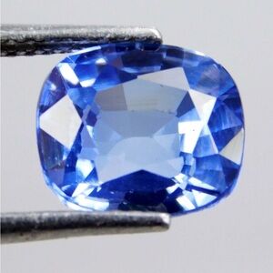 Stunning 4.70 ct. Blue Sapphire; Certified Natural, Cushion Cut
